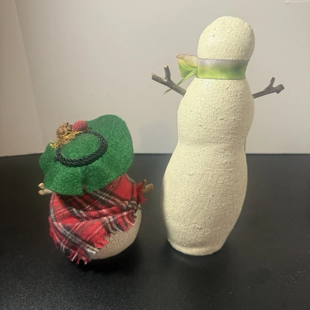Vintage‎ Natalie Silitch Folk Art Hunter Snowman Figurines  Set Of 2